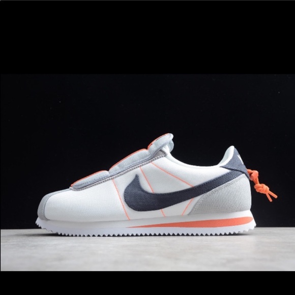 NWOB Nike Cortez X Kendrick Lamar size 10.5 - Picture 3 of 3